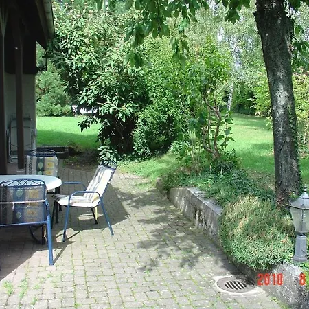 With 2 Bedrooms Vakantiehuis
